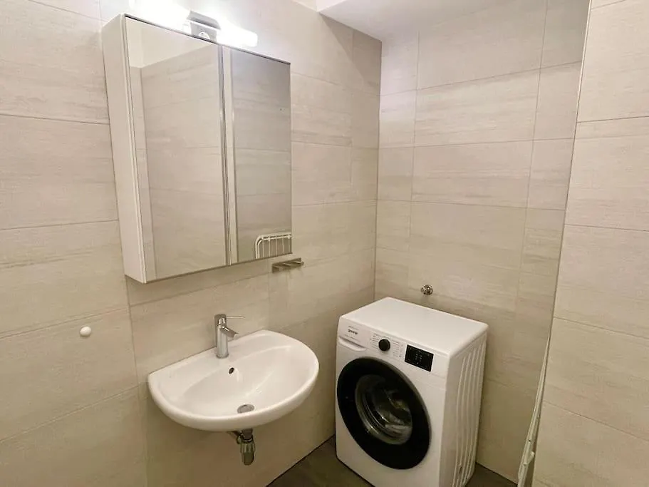 80 M2 Stylish & Renovated Apartment Vienna